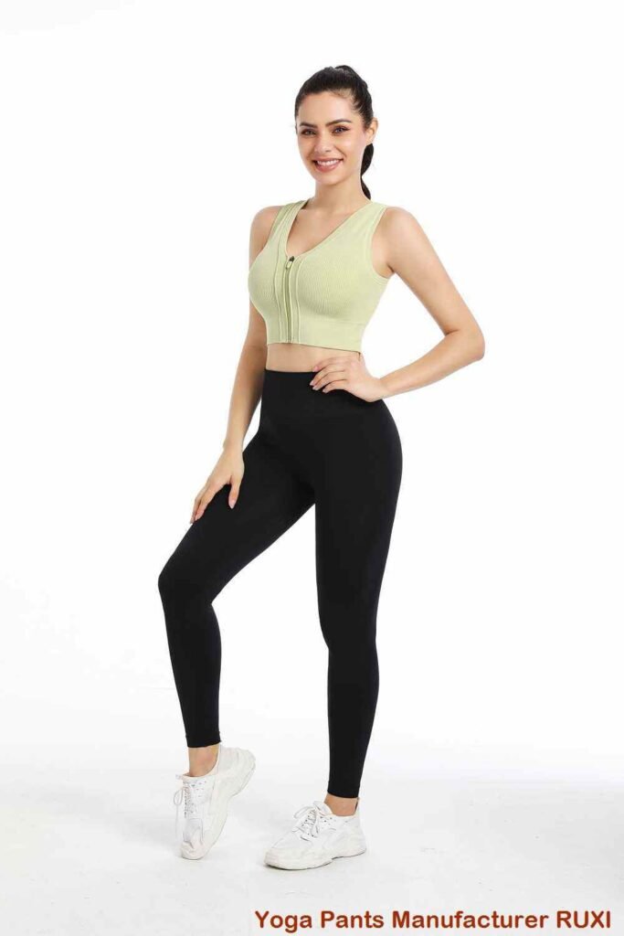 Athletic äitiysshortsit Mukavat ja tyylikkäät Ruxi fi2660