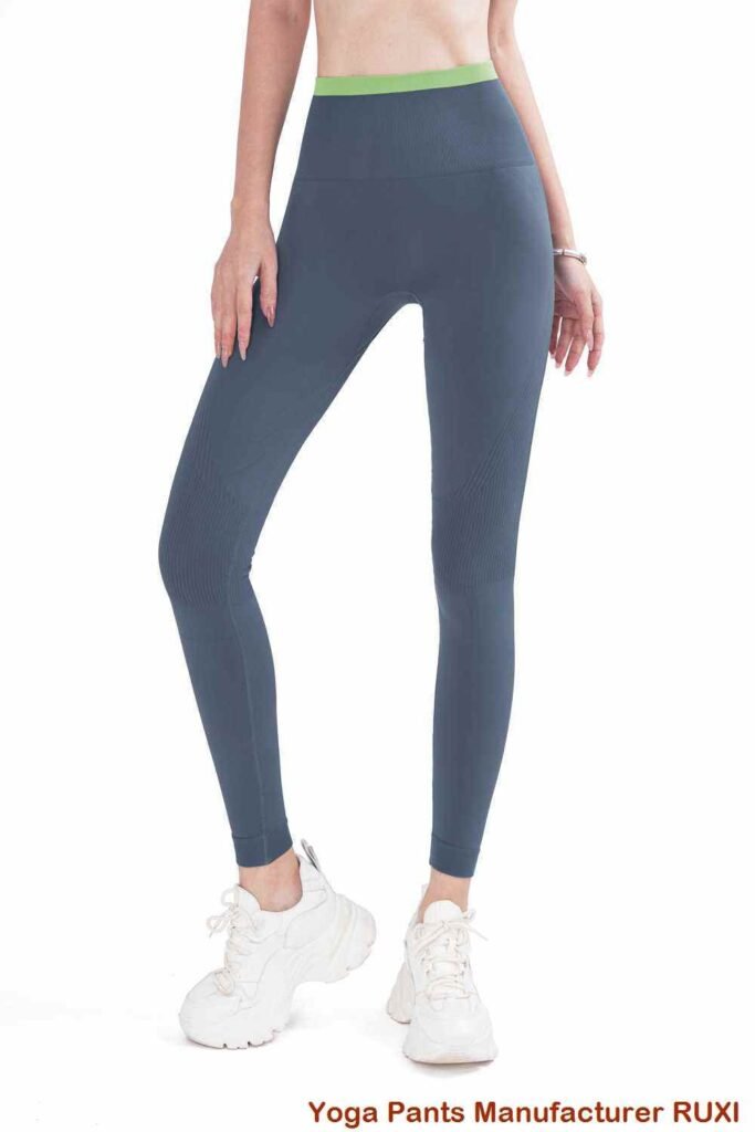 Musta Golf Skort taskuilla naisille Ruxi fi3068